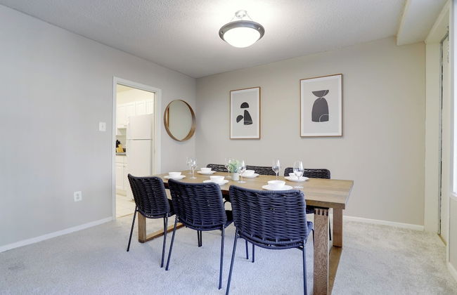 Fantastic 2BR Condo with Gym - Foto 15