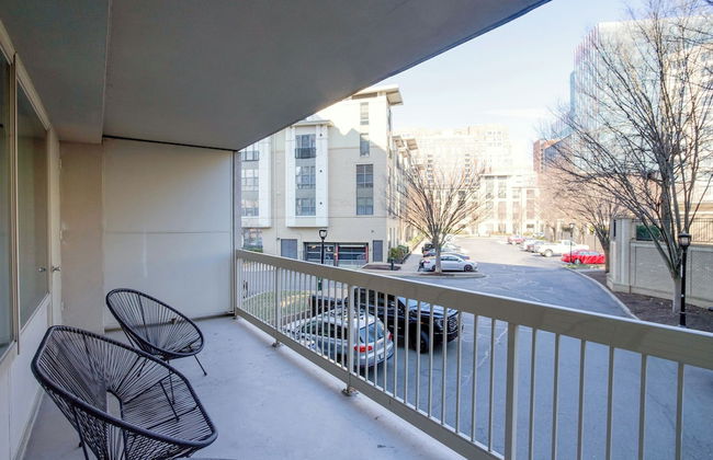 Fantastic 2BR Condo with Gym - Foto 28