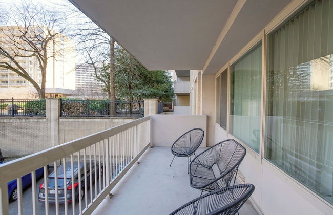 Fantastic 2BR Condo with Gym - Foto 25