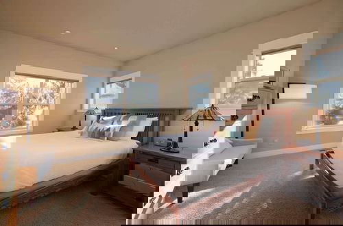 Foto 5 - Big River Stately Stay for 8