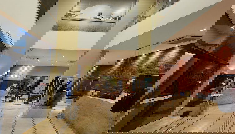 Foto 1 - ZENVA