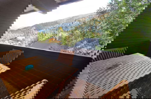 Photo 9 - Apartment With Mountain & Slope View
