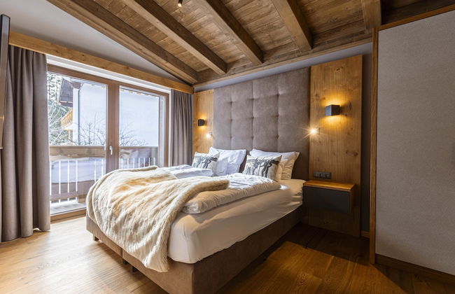 Inviting Chalet With Pool in Tyrol - Photo 2