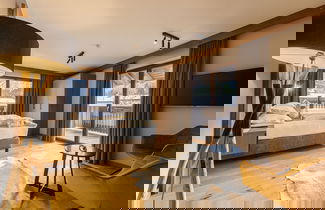 Photo 1 - Amazing Penthouse With Shared Pool