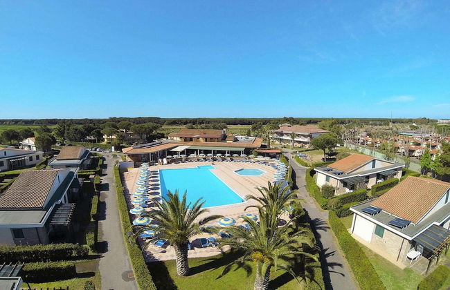 Villa in Cecina Mare Near Sandy Beaches - Foto 1