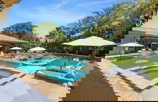 Foto 2 - The Date Palm Estate by Avantstay Luxurious Private Retreat