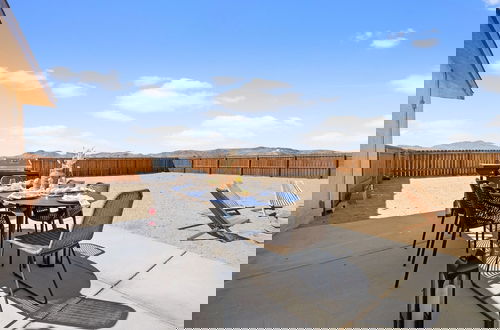 Photo 32 - Casa De Kota by Avantstay Pool Firepit Games Secluded Chic