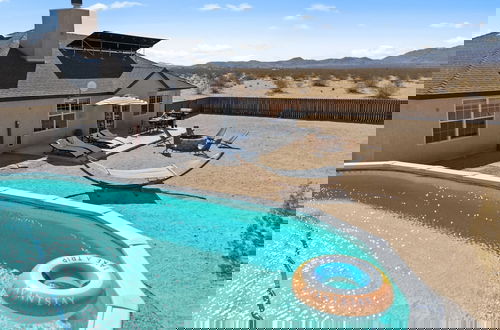 Photo 1 - Casa De Kota by Avantstay Pool Firepit Games Secluded Chic