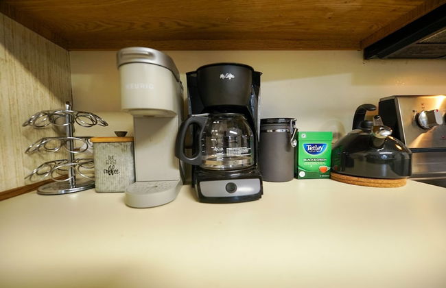 Harmony Ridge by Avantstay Large Deck w Hot Tub Forest Views - Photo 16