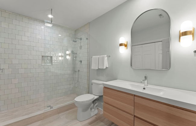 Modern Masterpiece by Avantstay Waterfront Private Dock - Foto 40