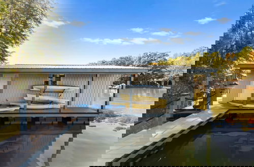 Foto 2 - Modern Masterpiece by Avantstay Waterfront Private Dock