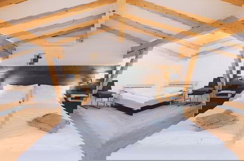 Photo 3 - Kohlis Alpine Home by we rent