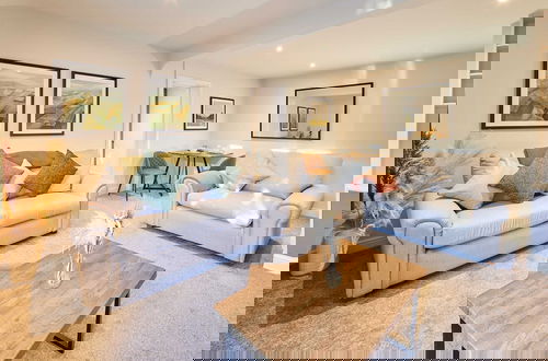 Foto 10 - Host Stay Raven s Nest Suite