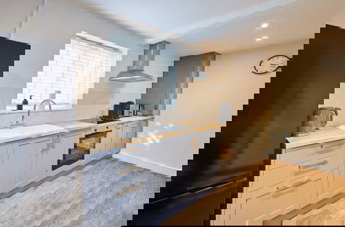 Foto 6 - Host Stay Raven s Nest Suite