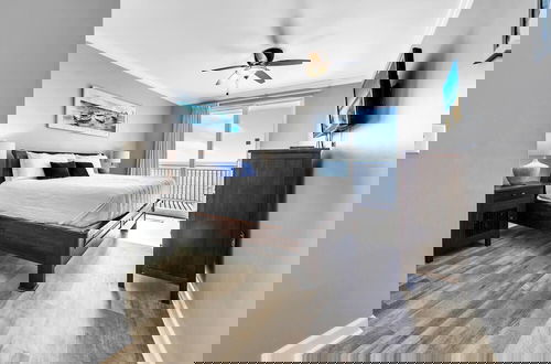 Foto 12 - Splash 1803w