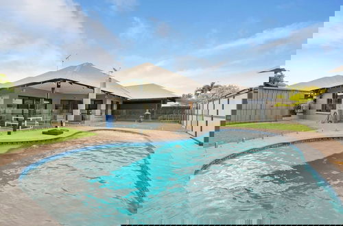 Photo 1 - Cityside Hideaway Pool - Workstation - Markets