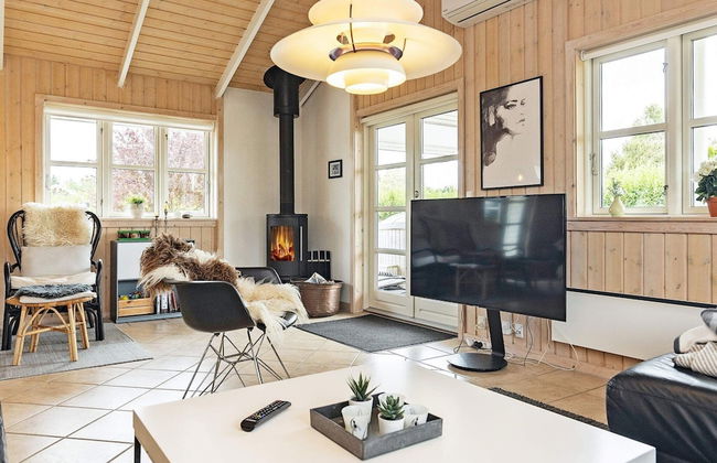 10 Person Holiday Home in Otterup - Foto 8