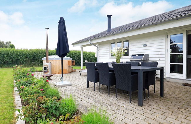 10 Person Holiday Home in Otterup - Foto 27