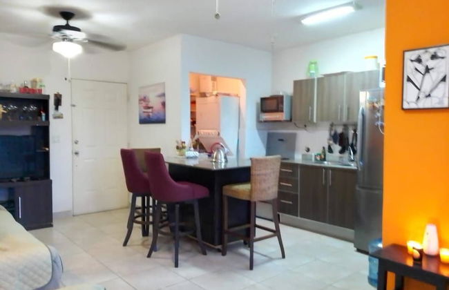 Room in Guest Room - Room in Comfortable Apartment Located on the Beach Very Close to the City - Foto 11
