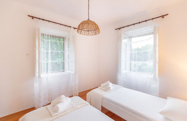 Konavle Apartments Zlatovisce - Photo 4