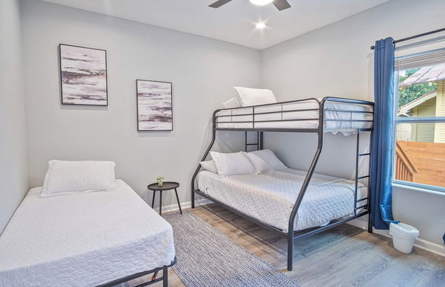 Lovely & Charming 4br/2.5ba Near Downtown's Prime - Photo 4