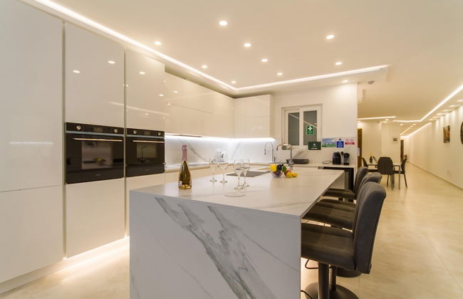 Modern Spacious apt 2mn to the sea Qawr - Foto 9