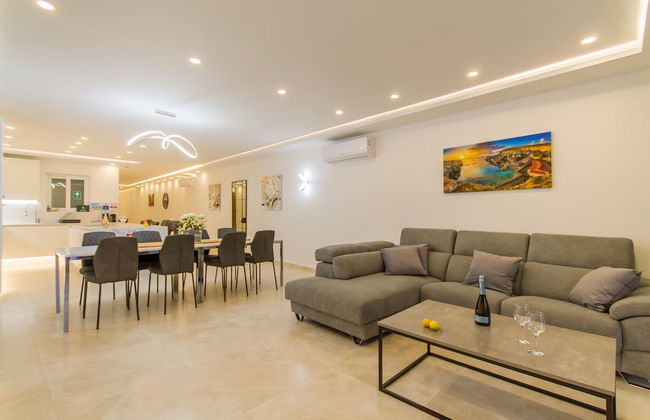Modern Spacious apt 2mn to the sea Qawr - Foto 2