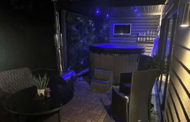 Sheffield-apartment-sleeps4-parking-hottub - Foto 27