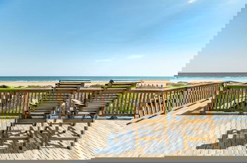 Foto 1 - Superb Home With Private Walkover to Beach