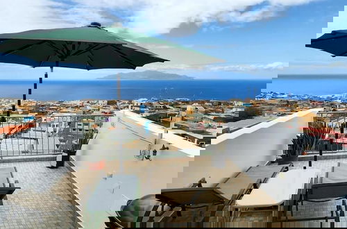 Foto 34 - Casinha Nova - Entire Home With City & Ocean View in Sao Filipe