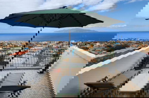 Foto 33 - Casinha Nova - Entire Home With City & Ocean View in Sao Filipe