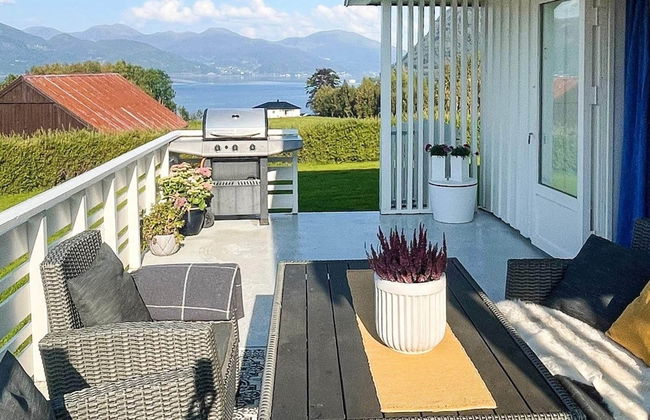 12 Person Holiday Home in Davik - Foto 1