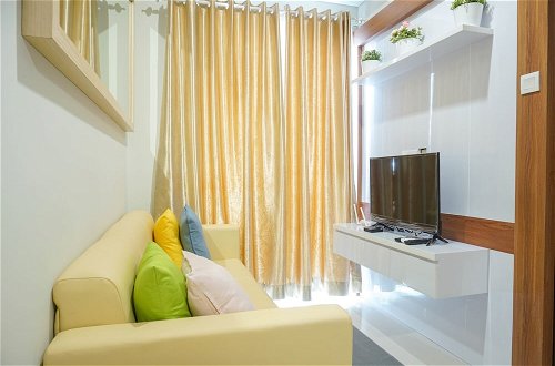 Foto 10 - Contemporer 1BR Apartment @ Puri Mansion