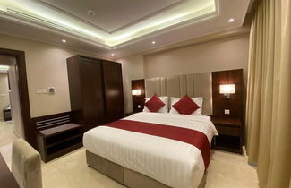 Photo 2 - Dyafa Luxury Residence - Hotel Apartment