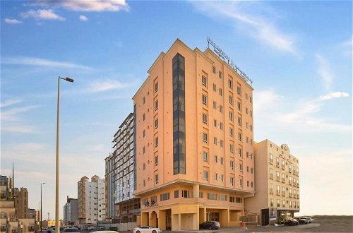 Photo 16 - Dyafa Luxury Residence - Hotel Apartment