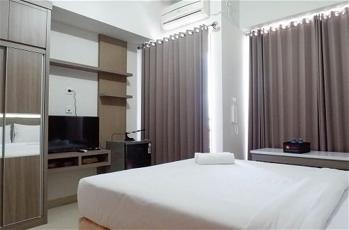 Photo 13 - Stylish Living Studio Apartment At Taman Melati Surabaya