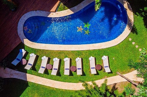 Foto 30 - Blue Jewel Oceanfront Private Villa