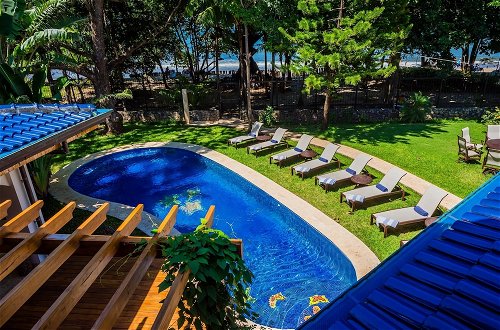 Photo 43 - Blue Jewel Oceanfront Private Villa