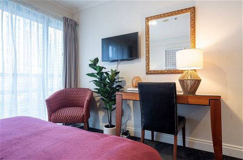 Photo 4 - Toodle's Stylish stay on Queen Street