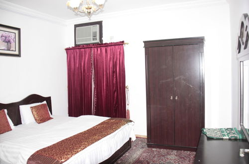 Foto 4 - Al Eairy Furnished Apartments Makkah 5