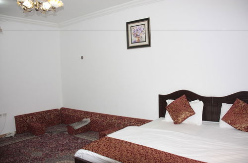 Foto 3 - Al Eairy Furnished Apartments Makkah 5