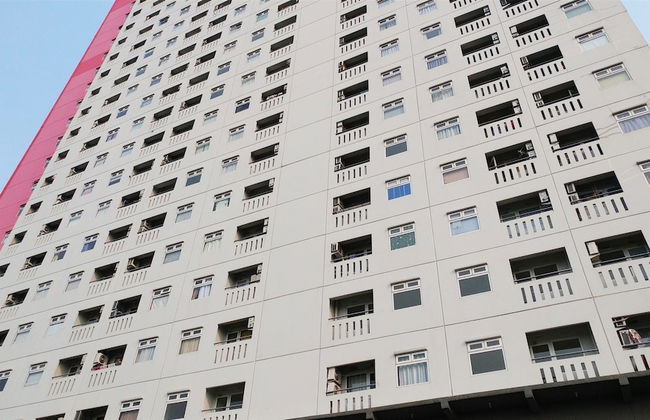 Best Price Green Pramuka Apartment - Foto 32