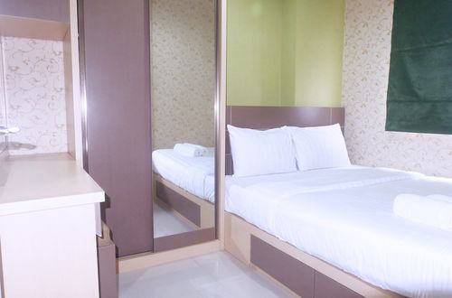 Photo 5 - Best Price Green Pramuka Apartment