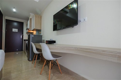 Photo 14 - Simply Furnished Studio @ Menteng Park Apartment