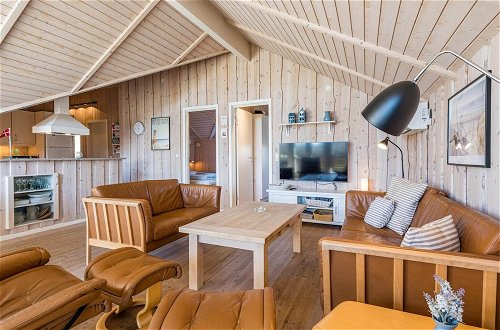 Foto 6 - 6 Person Holiday Home in Hemmet
