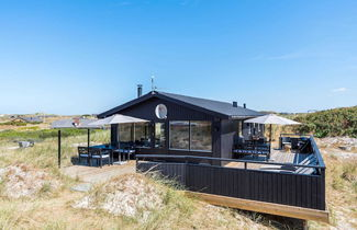 Photo 1 - 6 Person Holiday Home in Hvide Sande