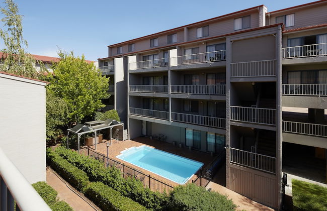 Pinnacle Apartments - Foto 34