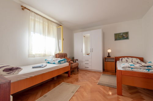 Foto 1 - The Apartment Consists of two Bedrooms, a Bathroom, a Kitchen and a Living Room
