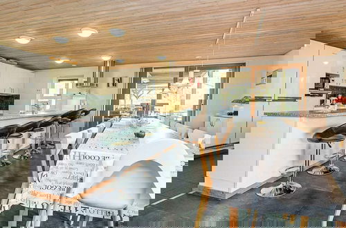 Foto 9 - 17 Person Holiday Home in Roslev-by Traum