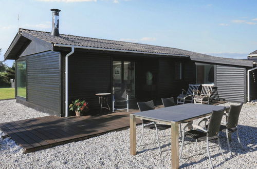 Foto 25 - 5 Person Holiday Home in Lokken-by Traum